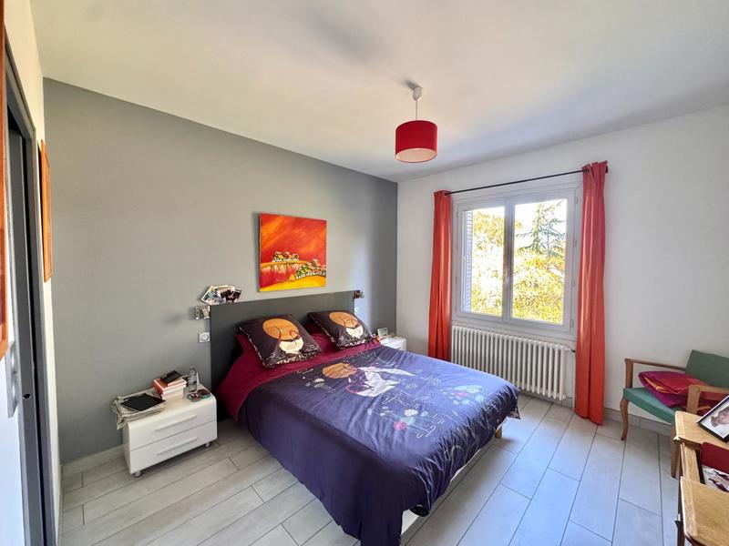 Maison - 185 m² - 6 pièces