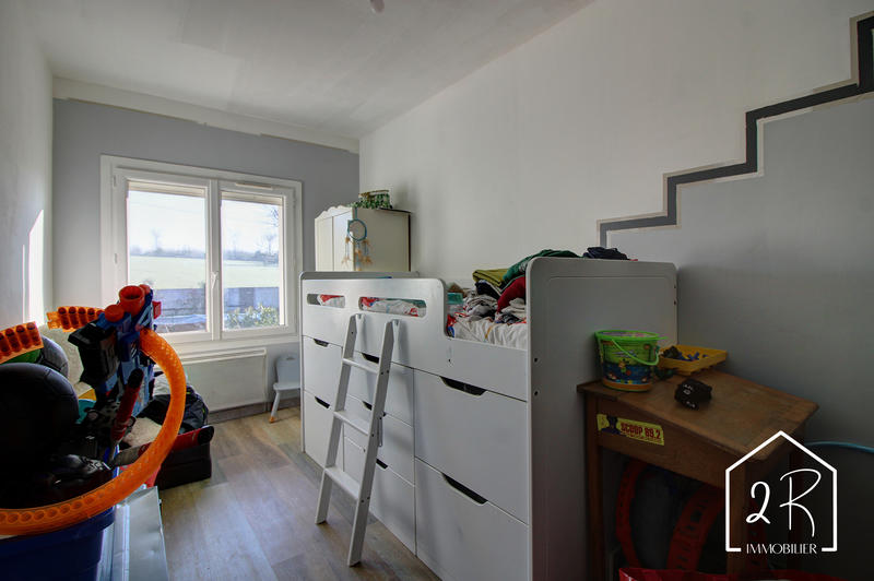 Maison - 98 m² - 4 pièces