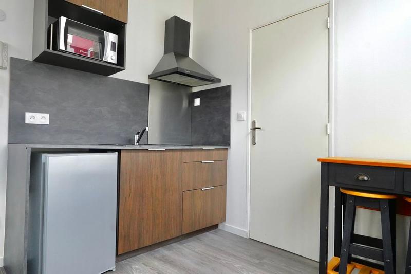 Studio - 15 m² - 1 pièce