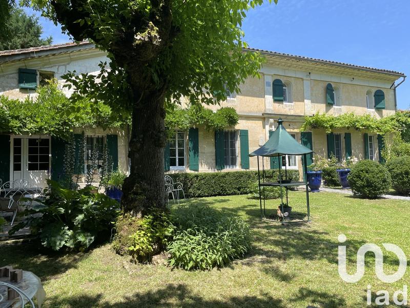 Maison de campagne - 300 m² - 10 pièces