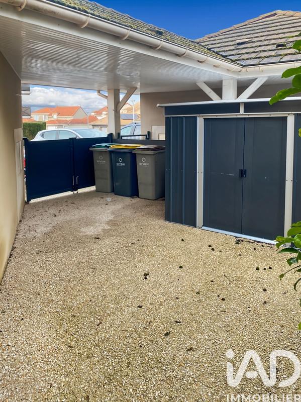 Maison - 99 m² - 5 pièces