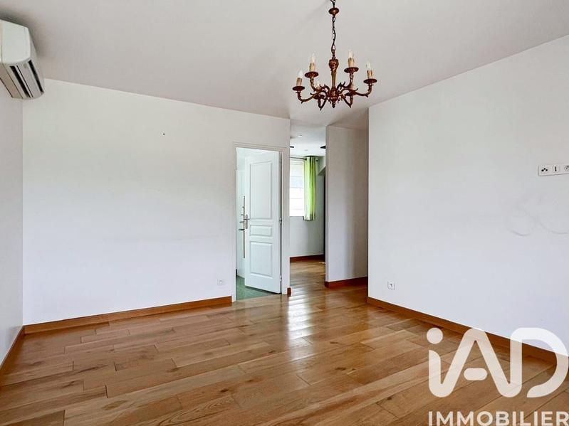 Maison - 450 m² - 7 pièces