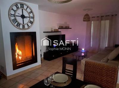 Villa - 130 m² - 8 pièces