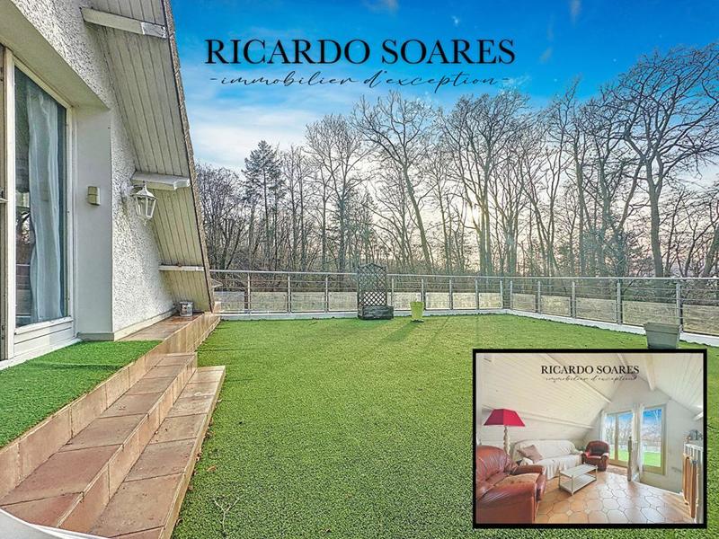 Villa - 306 m² - 10 pièces