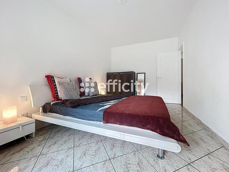 Appartement - 74 m² - 3 pièces