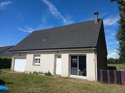 Maison - 98 m² - 6 pièces