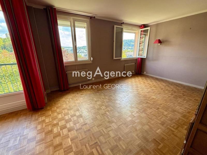 Appartement - 77 m² - 4 pièces