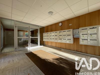 Appartement - 100 m² - 5 pièces