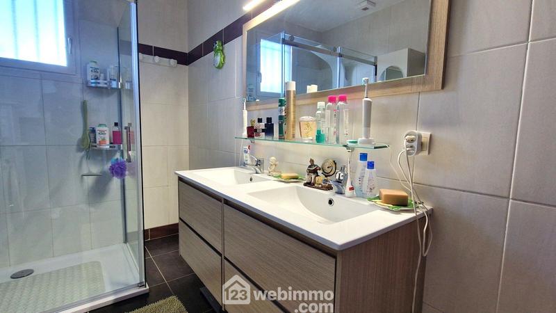 Maison - 112 m² - 5 pièces