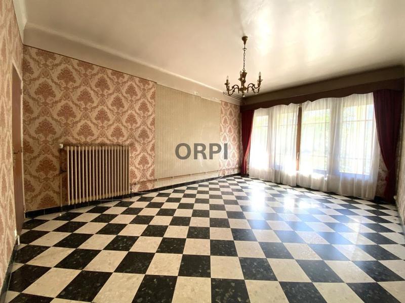 Maison de ville - 202 m² - 7 pièces