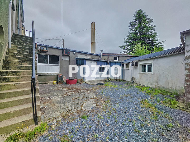 Maison - 165 m² - 7 pièces