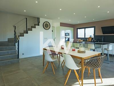 Maison - 131 m² - 5 pièces