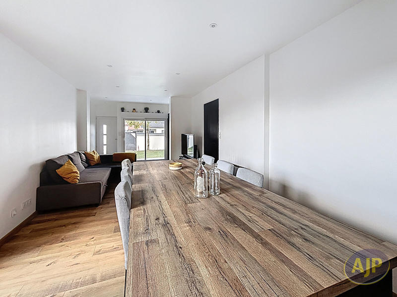 Maison - 73 m² - 4 pièces