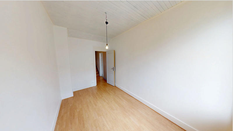 Maison - 122 m² - 5 pièces