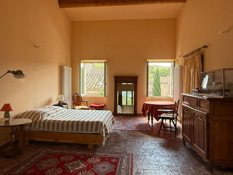 Maison de maîtres - 264 m² - 7 pièces