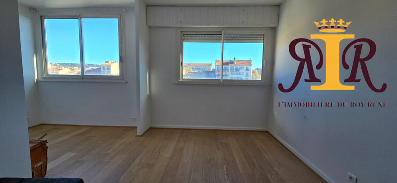 Appartement - 150 m² - 5 pièces