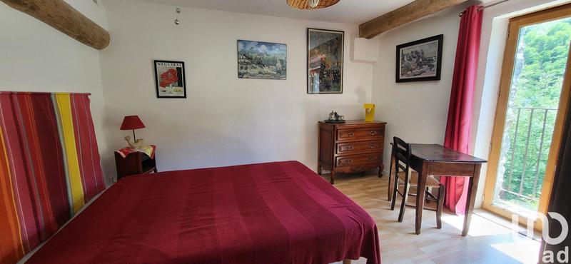 Maison - 300 m² - 13 pièces