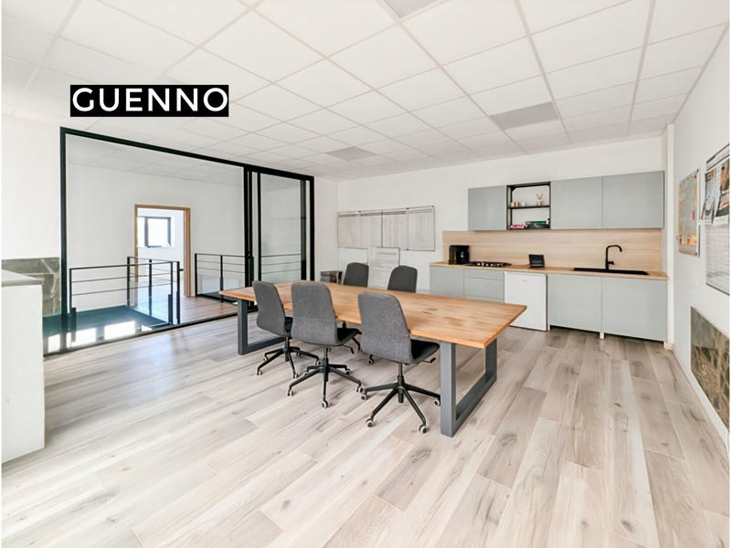 Local commercial - 663 m² - 8 pièces