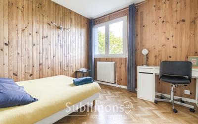 Appartement - 75 m² - 4 pièces