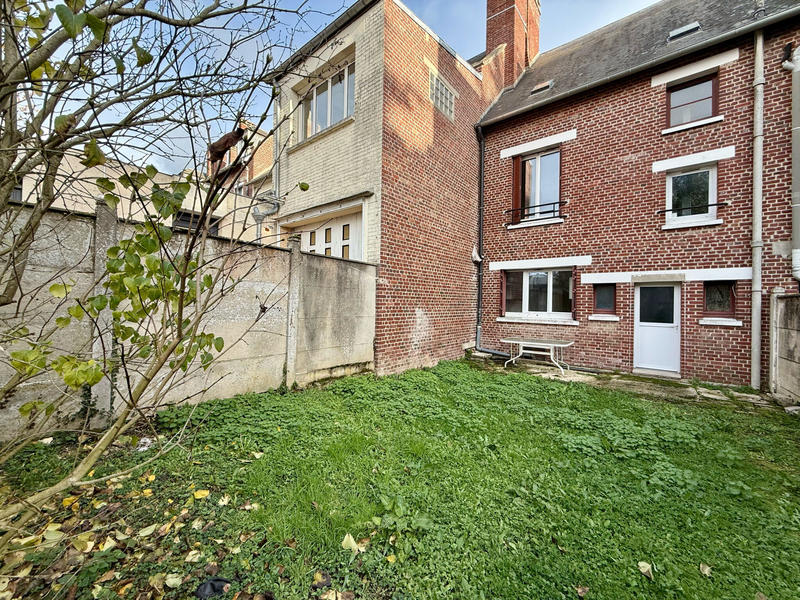 Maison - 85 m² - 5 pièces