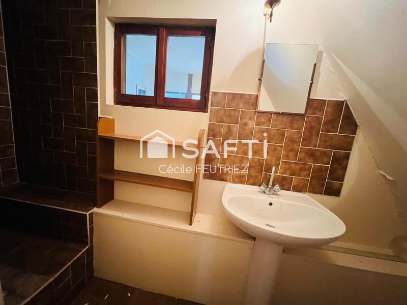 Maison - 205 m² - 7 pièces