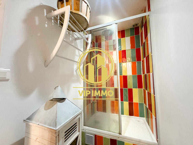 Maison - 180 m² - 6 pièces