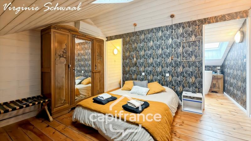 Maison bourgeoise - 286 m² - 10 pièces