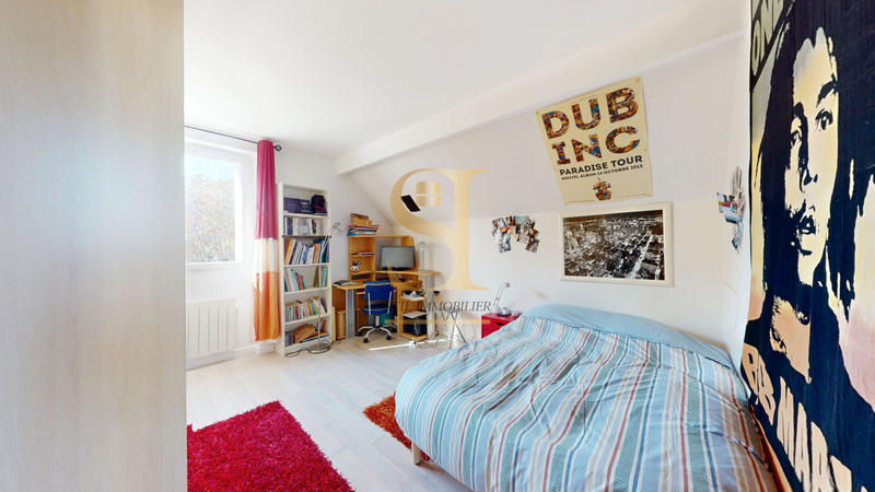 Maison - 168 m² - 7 pièces