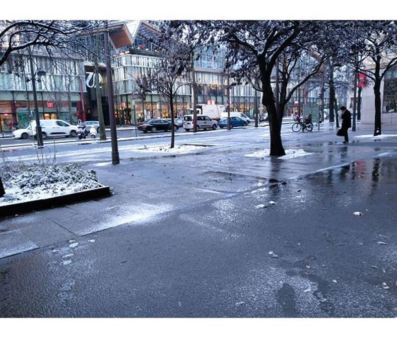 Local commercial - 122 m² - 1 pièce