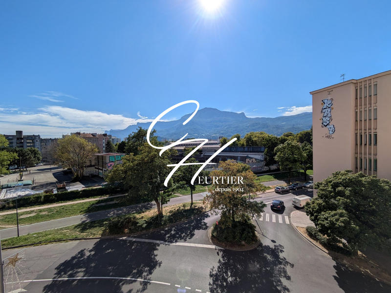 Appartement - 66 m² - 4 pièces