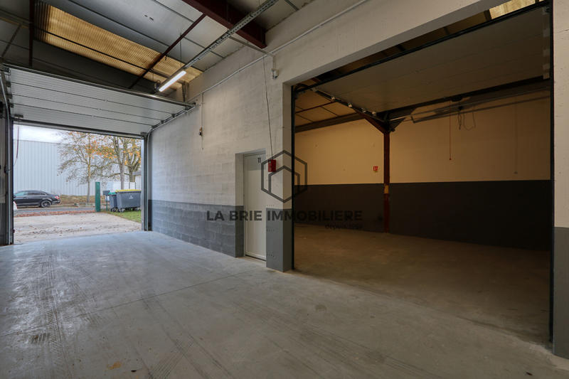 Local d'activité / Entrepôt - 43 m² - 1 pièce