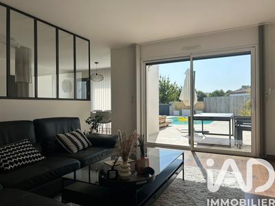 Maison - 112 m² - 5 pièces