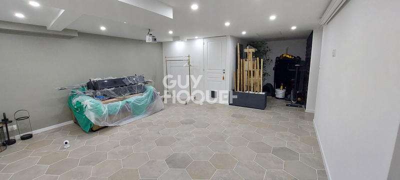 Maison - 138 m² - 6 pièces