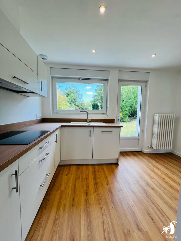 Maison - 137 m² - 6 pièces