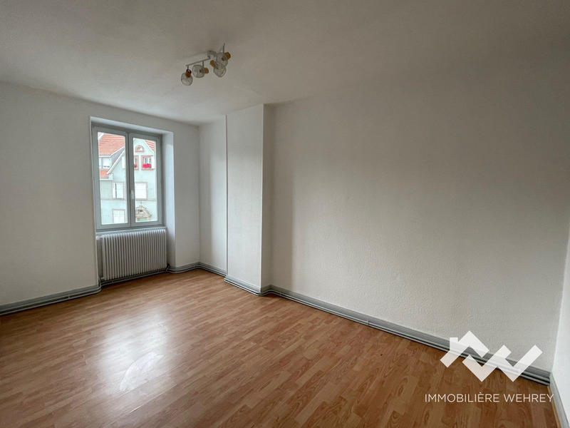 Appartement - 98 m² - 4 pièces