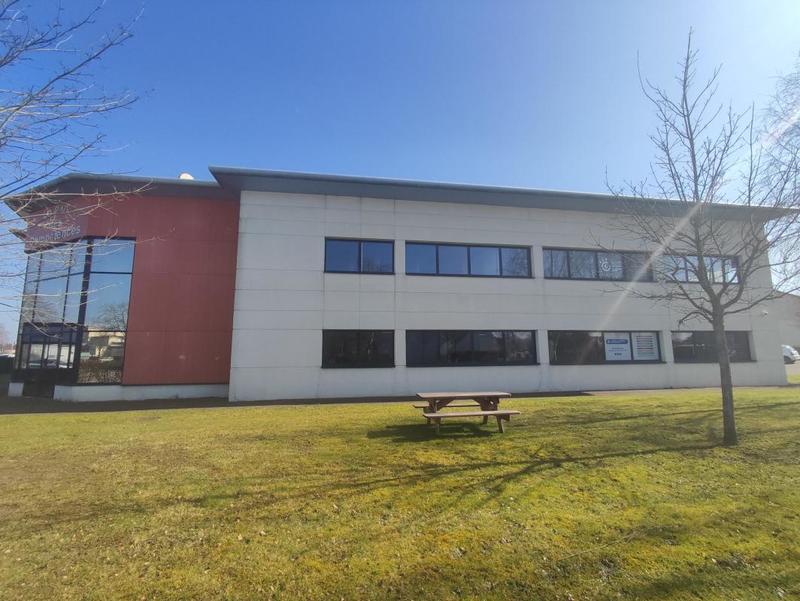 Bureau - 284 m² - 13 pièces