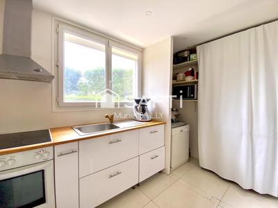 Maison - 135 m² - 8 pièces