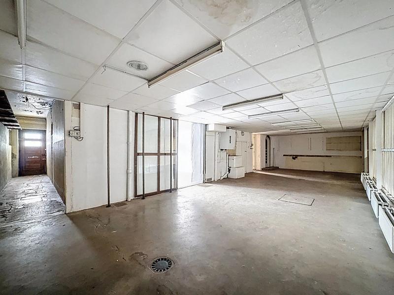 Bureau - 237 m² - 3 pièces