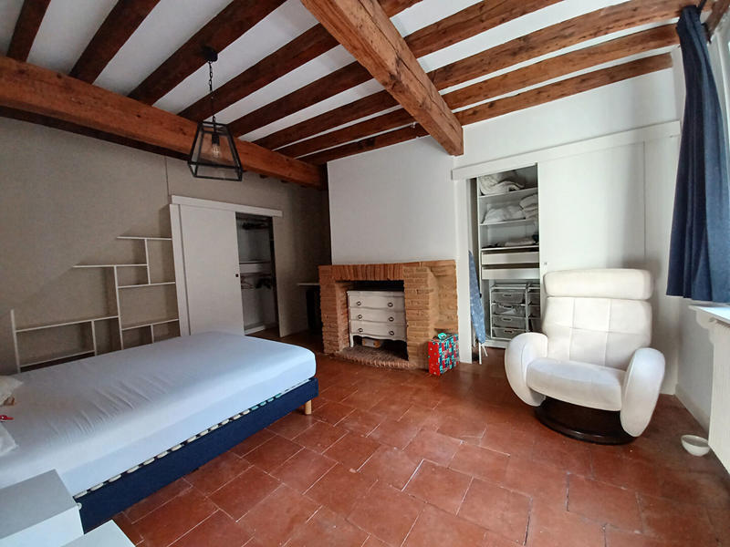 Appartement - 80 m² - 2 pièces