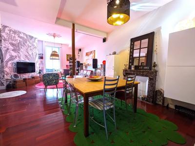 Maison - 179 m² - 6 pièces