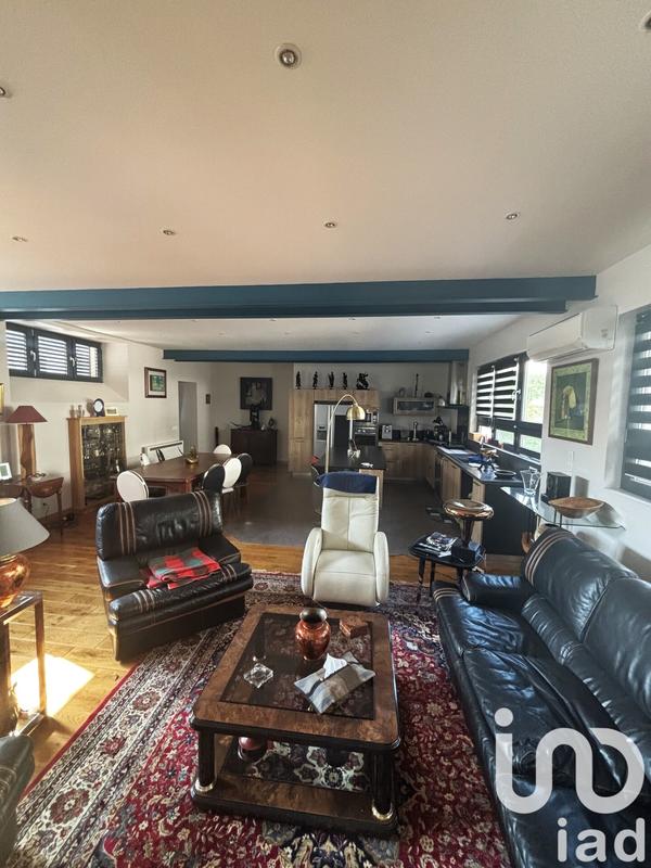 Appartement - 147 m² - 4 pièces