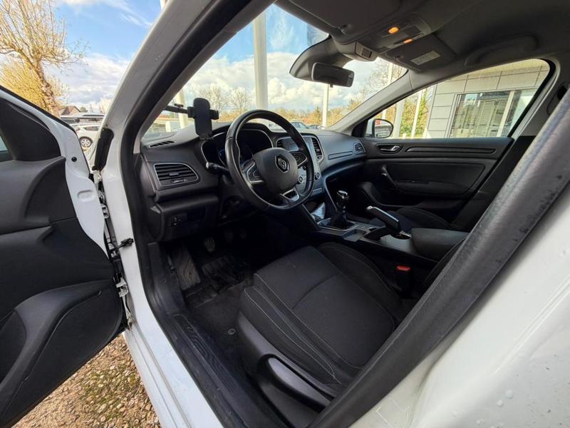 Renault Mégane 1.5 dCi 90ch – Berline Économique 2017 160 000km Garantie 6 Mois