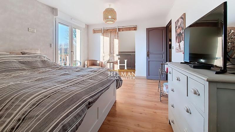 Maison - 161 m² - 6 pièces