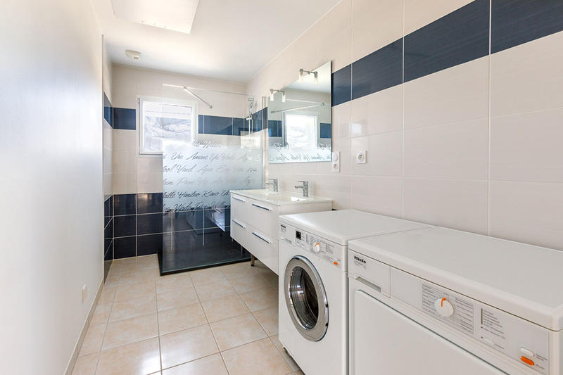 Maison - 160 m² - 5 pièces