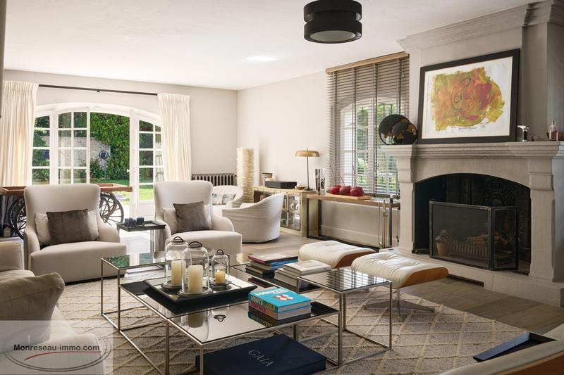 Maison - 700 m² - 10 pièces