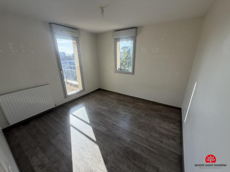 Appartement - 98 m² - 5 pièces