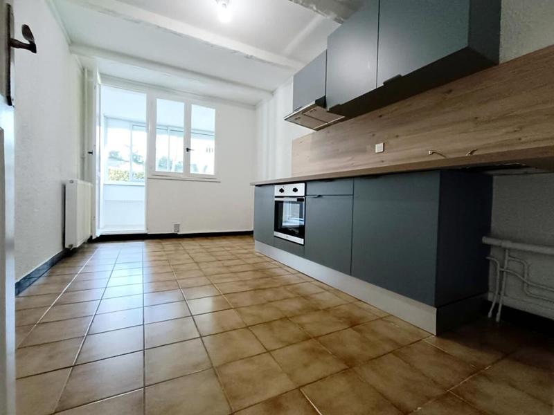 Appartement - 87 m² - 5 pièces