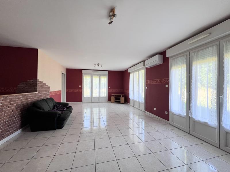 Maison - 137 m² - 7 pièces