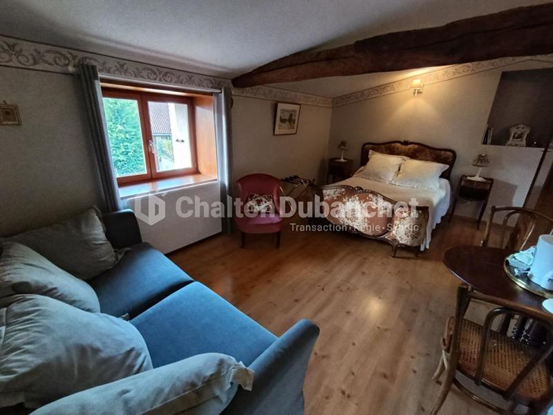 Local d'activité / Entrepôt - 270 m² - 10 pièces