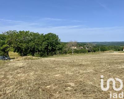 Terrain - 2 210 m²